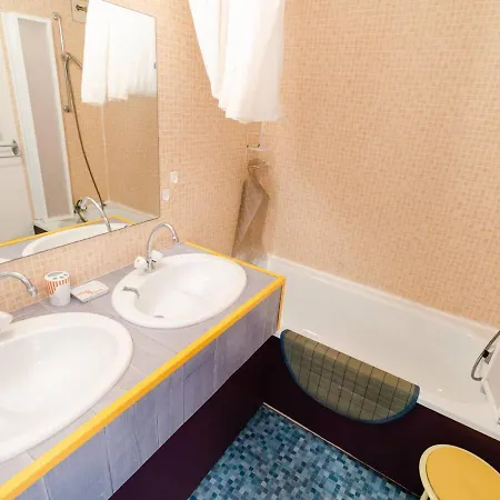 Apartment Proche Du Port A Gruissan, Animaux Permis, Mini-box Wifi - Fr-1-409a-21